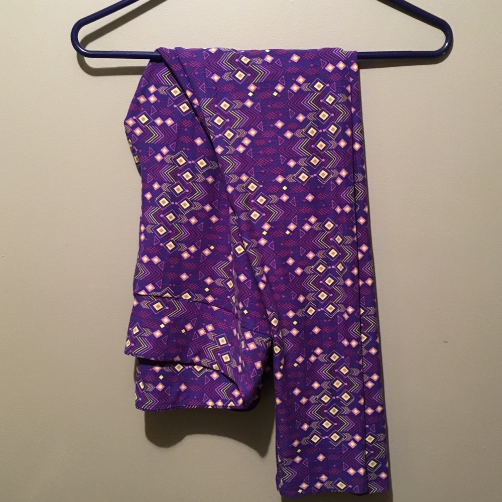 Lularoe Purple leggings